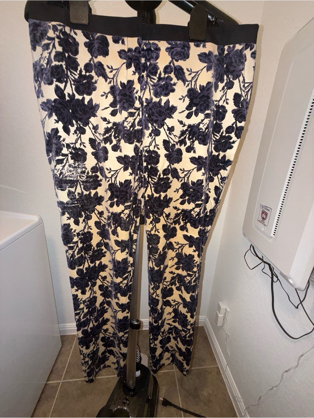 Tory Burch Dayton Velvet Floral Pant | Size 12 | Good Condition